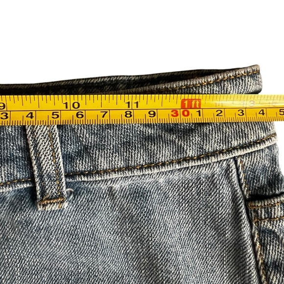 Meltose & Market Denim Frayed Hem Distressed Mini Skirt Size 24 - Picture 2 of 7